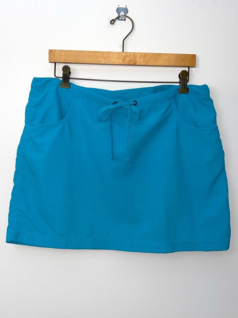 L.L. Bean Skirt Women’s L Teal Supplex Nylon Hiking Outdoor Trail Active Trek